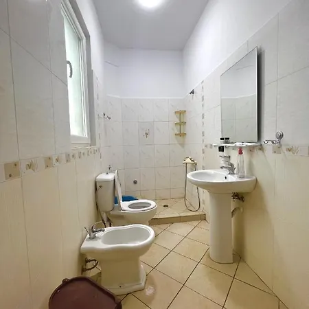 Villa Velipoja * Velipojë
